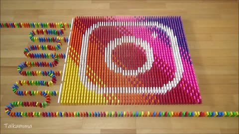 Social Media Apps Made From 20,000 DOMINOES _ Satisfying Domino Screen Link