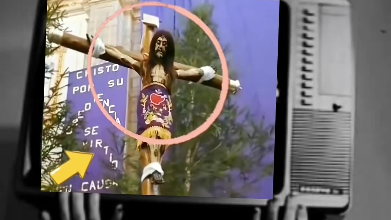 😨💥 Poltergeist Caught Throwing Objects in Kitchen! | TheHauntingHour