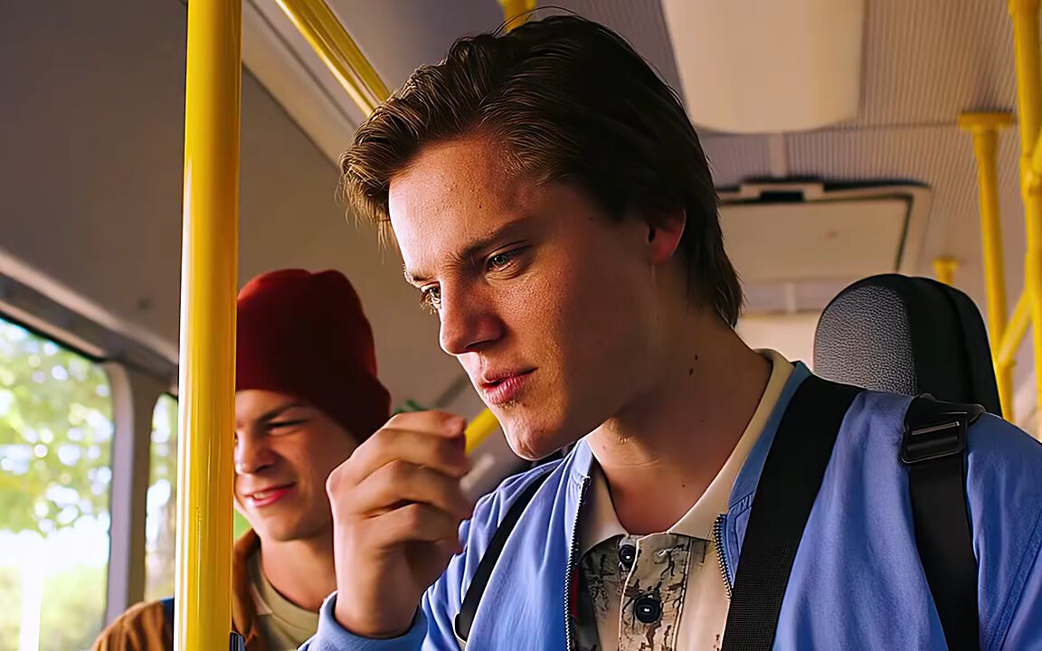 Amazing Fight Scene — Unstoppable Power Clash!