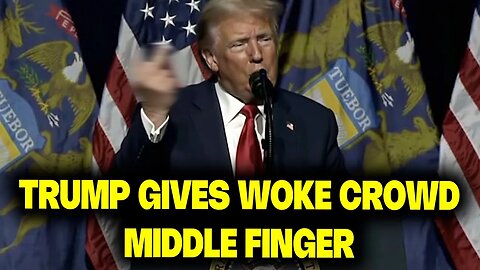 Trump GOES SAVAGE gives MIDDLE FINGER to CROWD after THREATENING Illhan Omar!!!