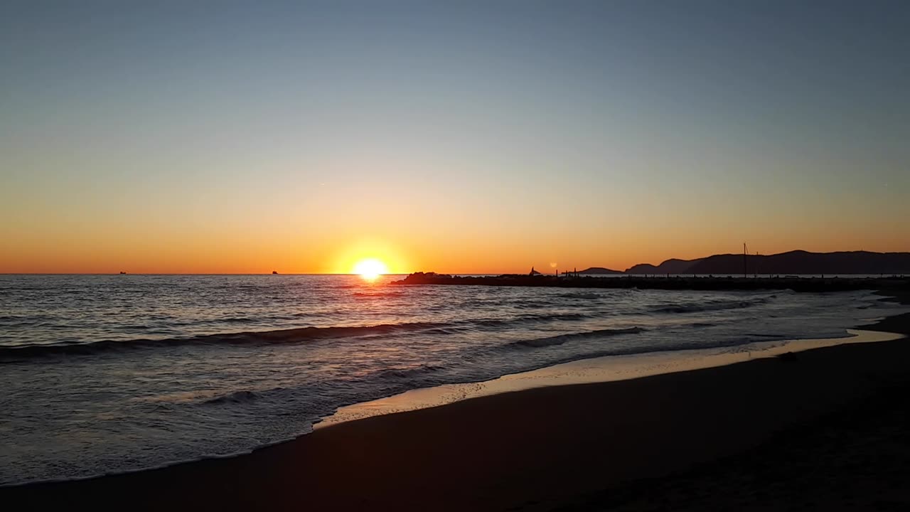 TRAMONTO DAL BAGNO GIULIA, MARINA DI MASSA, 06-10-2025