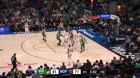 NBA - Trey Murphy III is absolutely cooking! Dribbles his way through for a fancy and-1