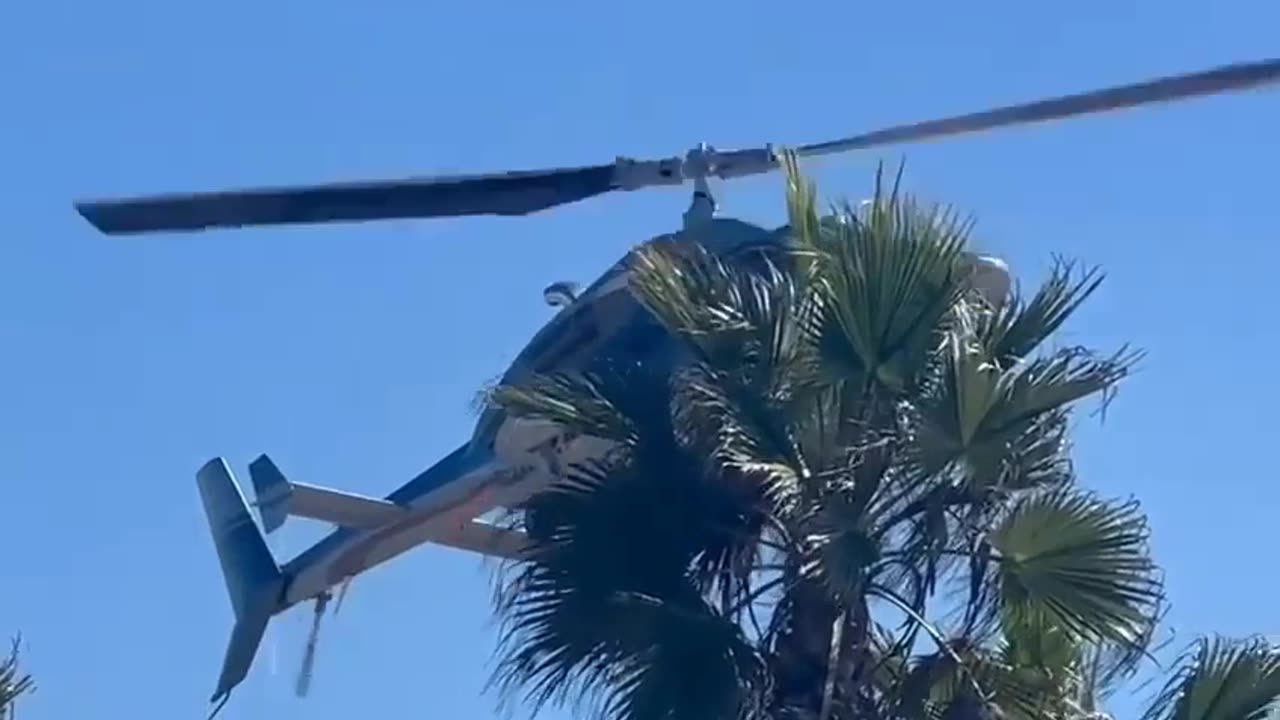 🚨🛬 Shocking Chopper Crash in Huntington Beach, Ca. | FeedMyCuriosity
