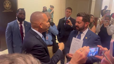 Hakeem Jeffries and Rep. Mike Lawler (R) during the shutdown - Hakeem is FURIOUS.