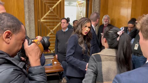 Future DHS Sec Kristi Noem mingling with family members and friends after hearing - 1/17/25