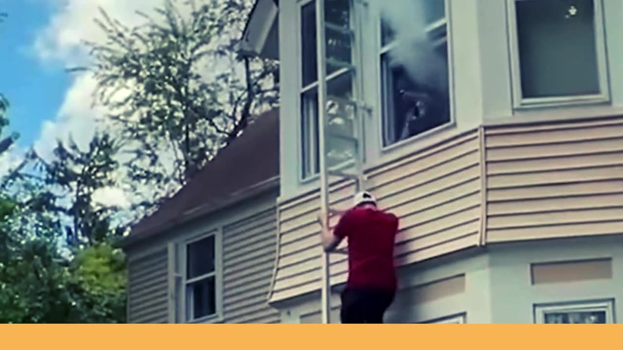 Life-Saving Escape Ladder 😮😆