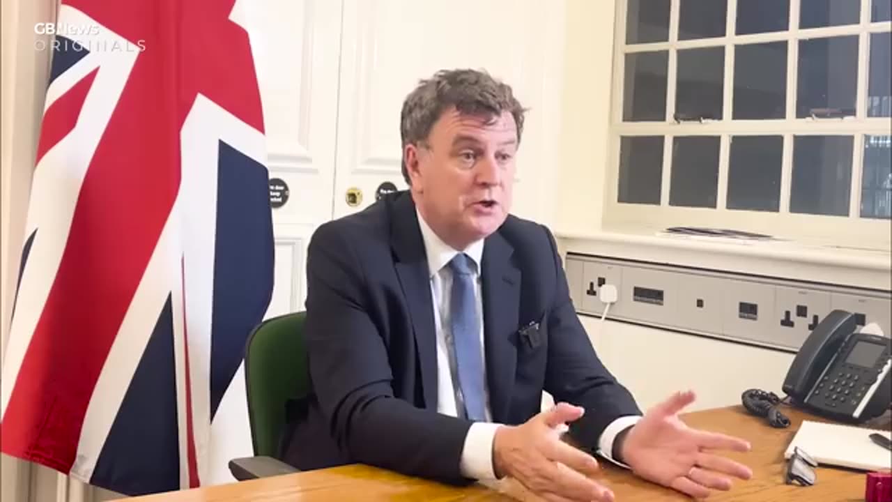 TWO-TIER Budget: Migrants THREE TIMES more likely to benefit than Brits Tories urge Reeves to RESIGN