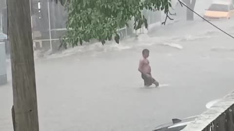 Lluvias cerca de la clínica Higea.