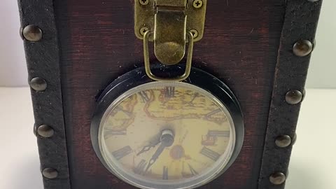 Mini-Vlog: Vintage Rustic Wood World Map Clock Keepsake Storage Trinket Pirate Chest Box