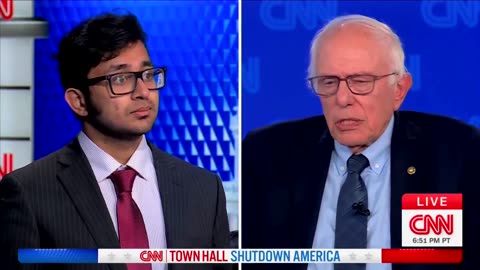 Crazy Bernie just got wrecked on national television