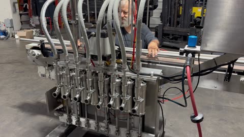 ACASI 8-valve Inline Piston Filler (video 2)