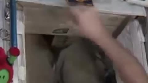 Astronauts' Shocking Struggle to Sleep in Space!