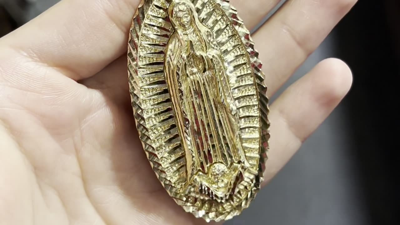 Solid Gold Rope Chain & Virgin Mary Pendant Set