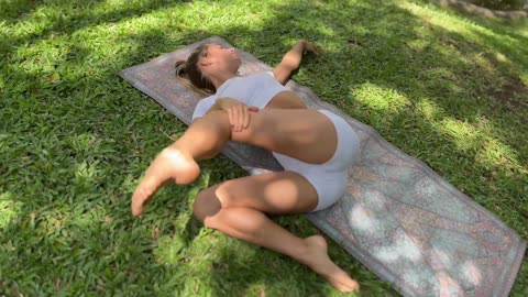 HIP OPENING TRANQUIL GARDEN FLOW