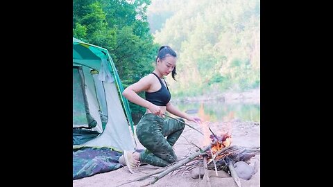 Survival bushcraft Skills #survival #camping #lifehacks #outdoors #bushcraft #shorts #skills #ideas