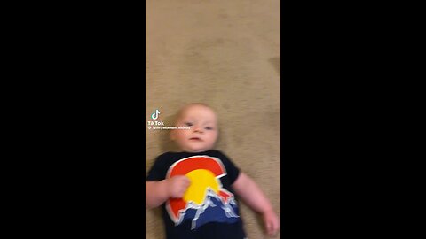 Funny Video of Cute Babe 020