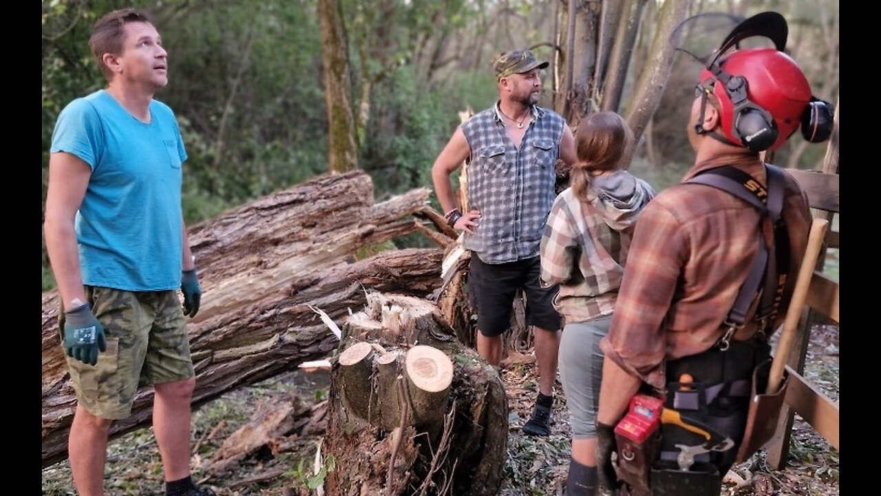2025.09.21. - RIZIKOVÉ KÁCENÍ A DOSTAVBA KUCHYNĚ