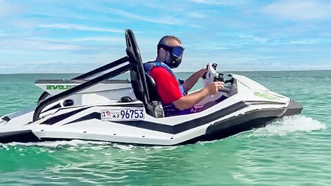 This New Chinese Watercraft Will Change Travel Forever