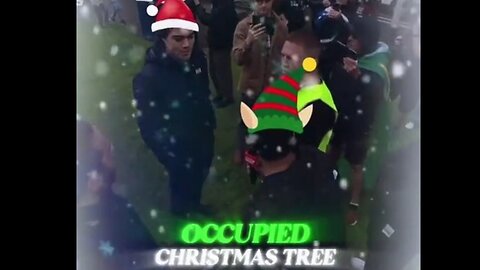 Avi Yemini may not like Helly Hansen but Santa does 🎅