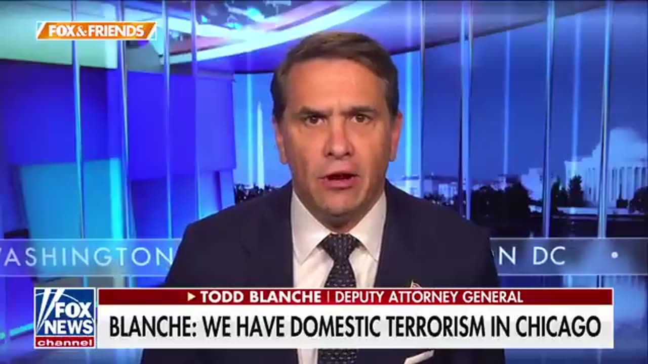 WATCH_ Alleged migrant pedophile confronted by Noem during arrest