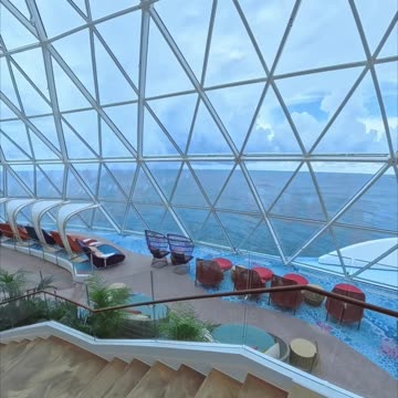 Rye and Bean Bar & Overlook at Star of the Seas Deck 15!