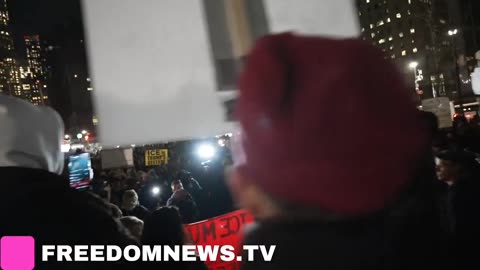 Leftists crowds in Foley Square are calling for Kristi Noem to be hanged and ICE officers ...