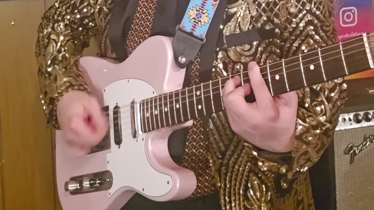 The Others can't stand this love goodbye guitar example.