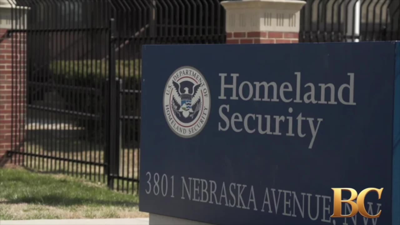 ICE arrests illegal alien sworn in as suburban Chicago police officer