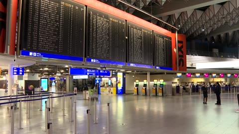 Major German airport strikes bring air travel to virtual halt