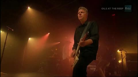 Surfing With A Spoon (tour premiere) - Midnight Oil (live)