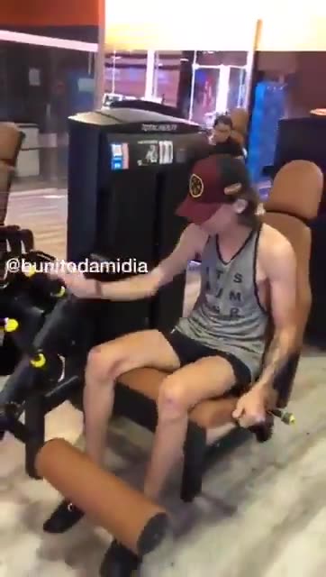 Bro overestimated himself - DONT EGO LIFT.