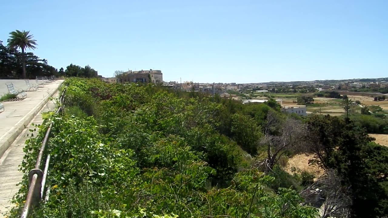 Blick vom Stadtrand von Rabat Malta