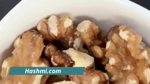 Benefits of Almonds and Walnuts in winter