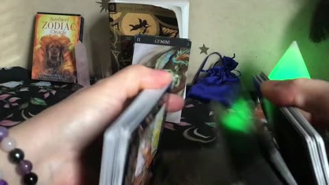 General Yes/No Reading For All Signs - Quick Gemini Tarot Reading...