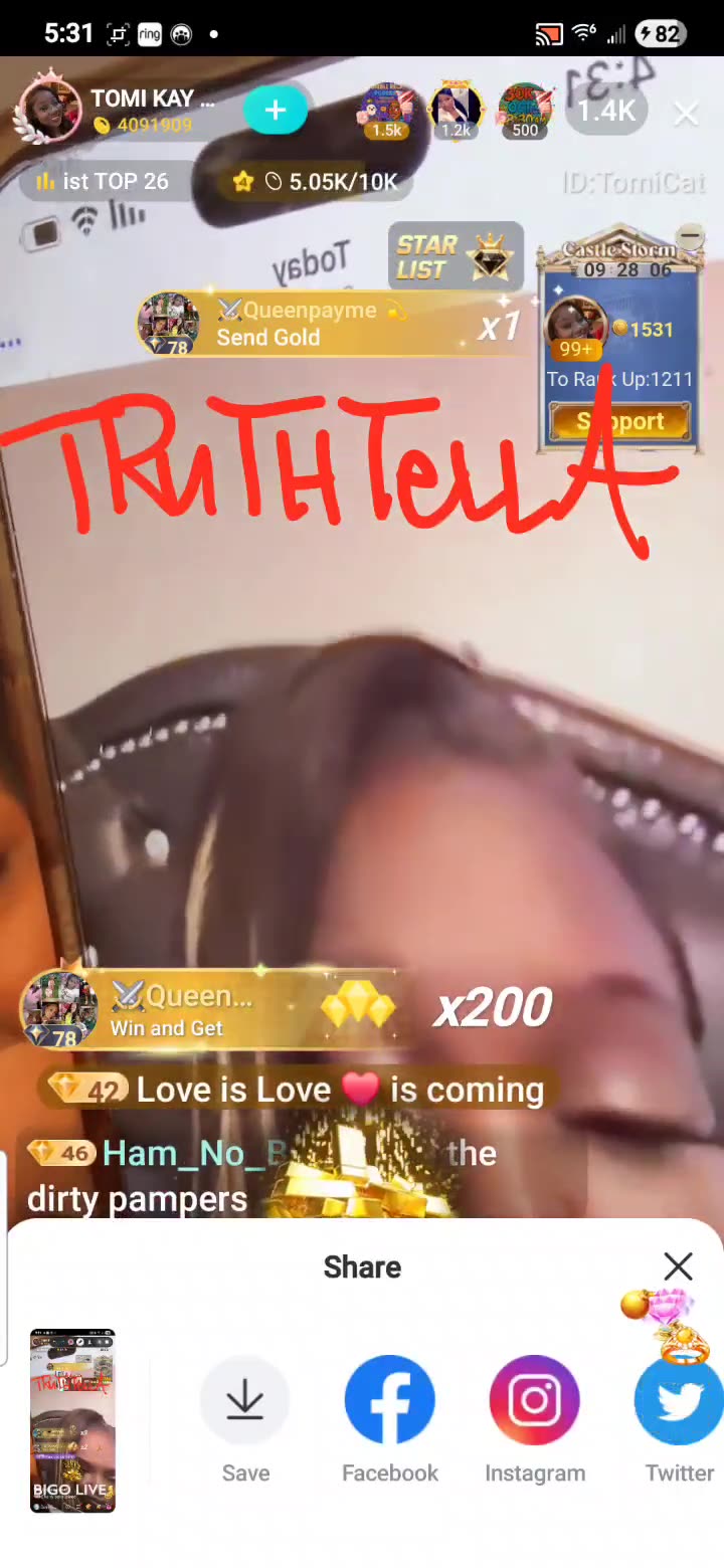 FLIES ARE DRAWN TO SHIT & DECAYING MATTER SO TRUST & BELIEVE WHEREVER YOU SEE GROWN ADULT FLIES SHIT & MAGGOTS ARE IN THE IMMEDIATE VICINITY