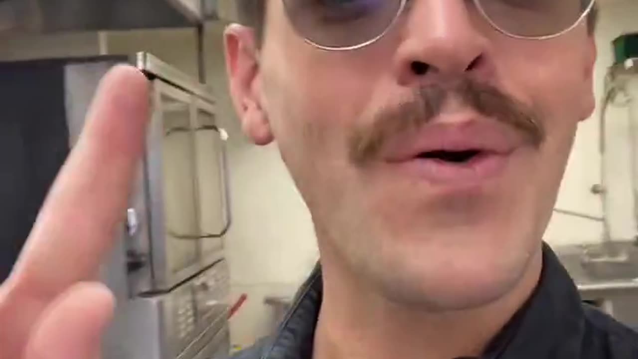 Man threatens to dox the addresses for the guests of Trump’s “Great Gatsby party” due to EBT ...