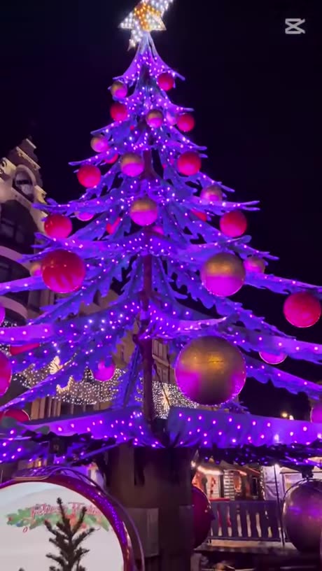 Happy Holiday Christmas Tree Ride