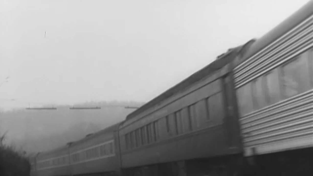SELECTED SCENES FRO... - SELECTED SCENES FROM MILITARY POLICE ON TRAINS (NY CENTRAL), - 111-adc-7460
