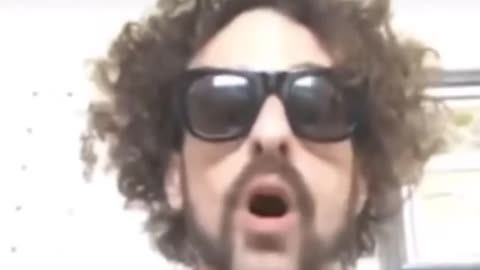 During a livestream, Isaac Kappy claimed he got a panicked call from Jim Carrey.