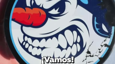 Fanáticos del hockey juegan en un lago helado tras aterrizar allí en helicóptero