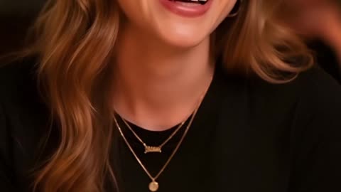 Wanna know why everyone’s asking me about this tee? It’s a whole vibe #Tamaleras #FallFit