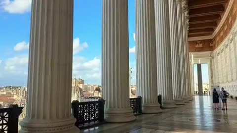 THE ADVANCED ARCHITECTURE OF THE OLD WORLD