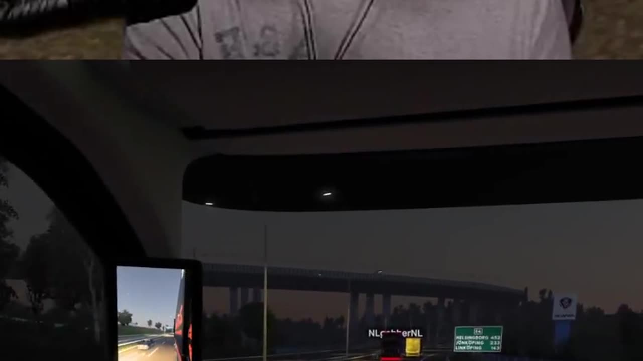 Reading chat and driving is not my strongest attribute 😝