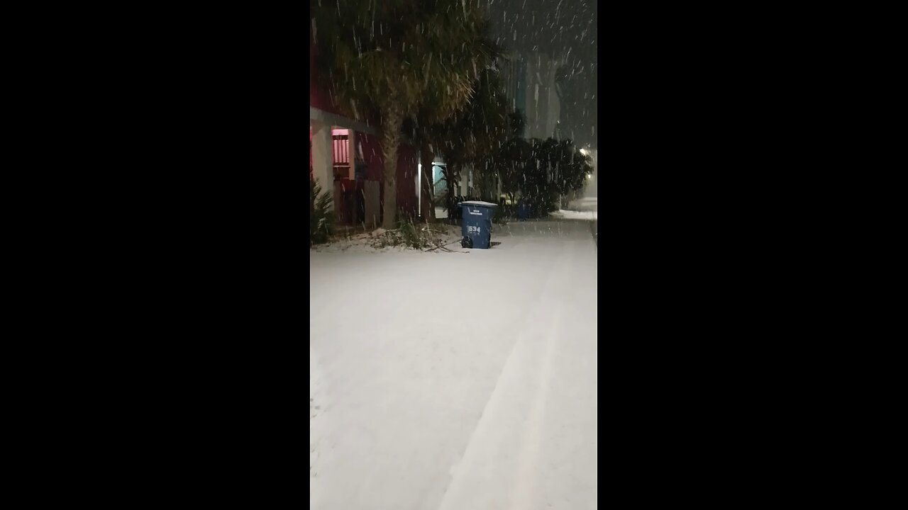 it's snowed on ocean boulevard in Myrtle Beach SC #proofIThappened #Snow@theBeach