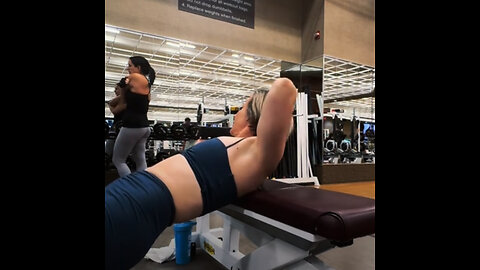 "Me estás fastidiando": una 'influencer' grita a una mujer en el gimnasio