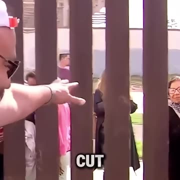 Here's Why The US-Mexico Border Wall Looks Like This #shorts