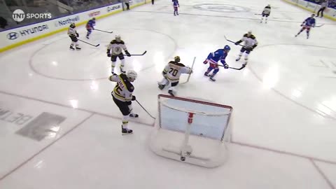 NHL - Artemi Panarin's 23rd of the season gets things going for the @NYRangers! 🙌