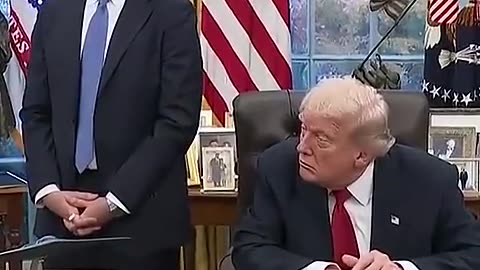 Trump’s Oval Office clash with Socialist Mamdani still has the internet SHOCKED 😳