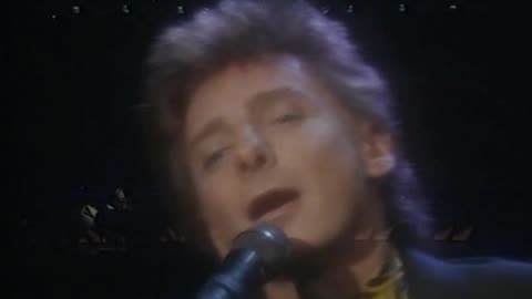 Looks Like We Made It - Barry Manilow (live)
