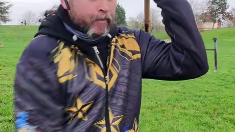 « Quand tu penses avoir atteint ta limite… transforme-toi. Super Saiyan, c’est maintenant. »